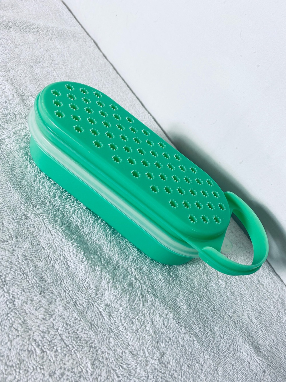 Vintage Tupperware Jadeite Green Handy Grater Shredder Set Grannycore Nostalgia
